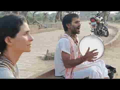 तू एक बार आजा गिरिराज की शरण में लिरिक्स